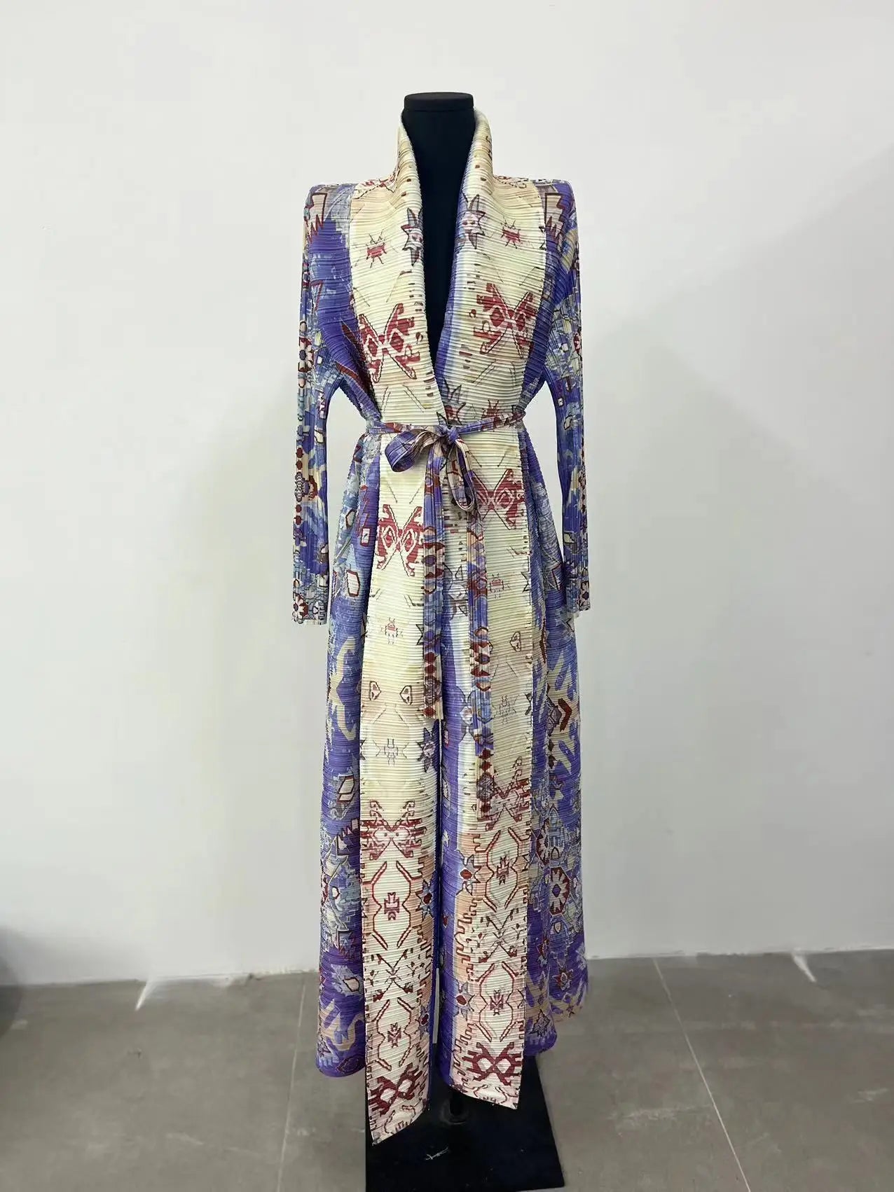 Printed Pleated Coat with Belt | Loose Long Contrast Color Coat