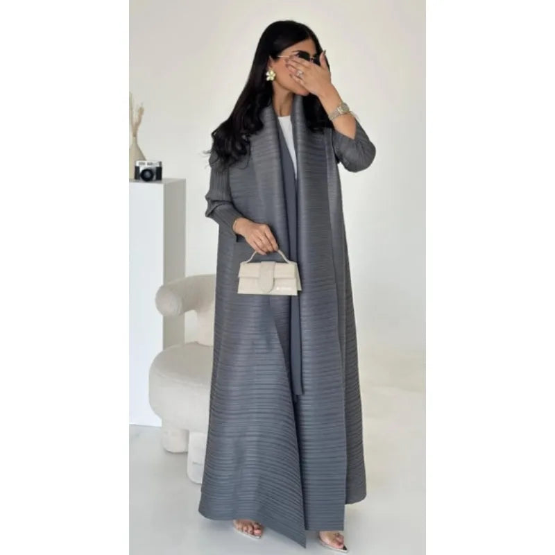 Pleated Long Trench Coat | Elegant Cape-Print Robe Coat