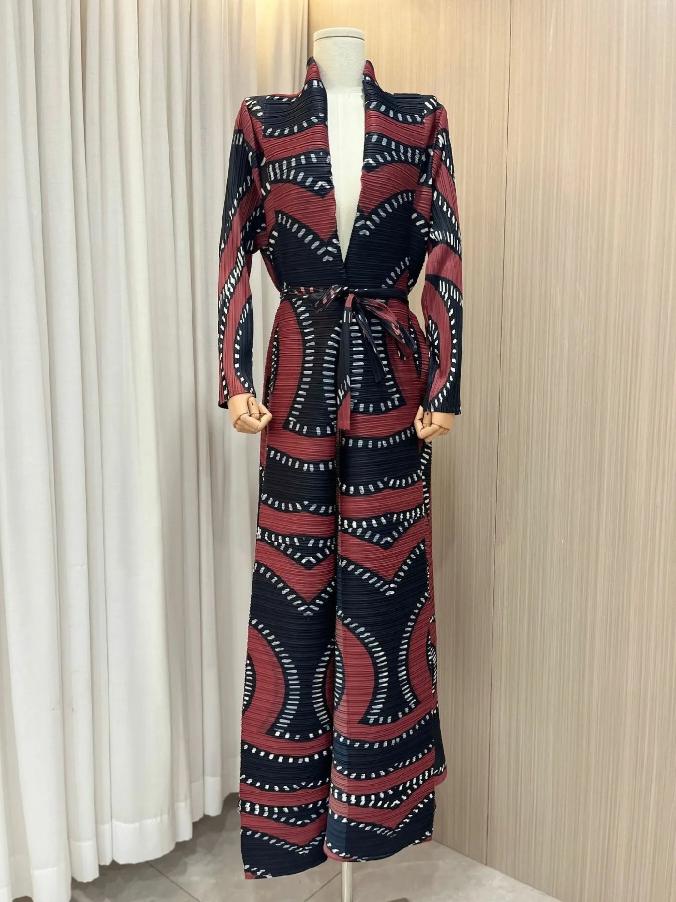 Printed Pleated Coat with Belt | Loose Long Contrast Color Coat