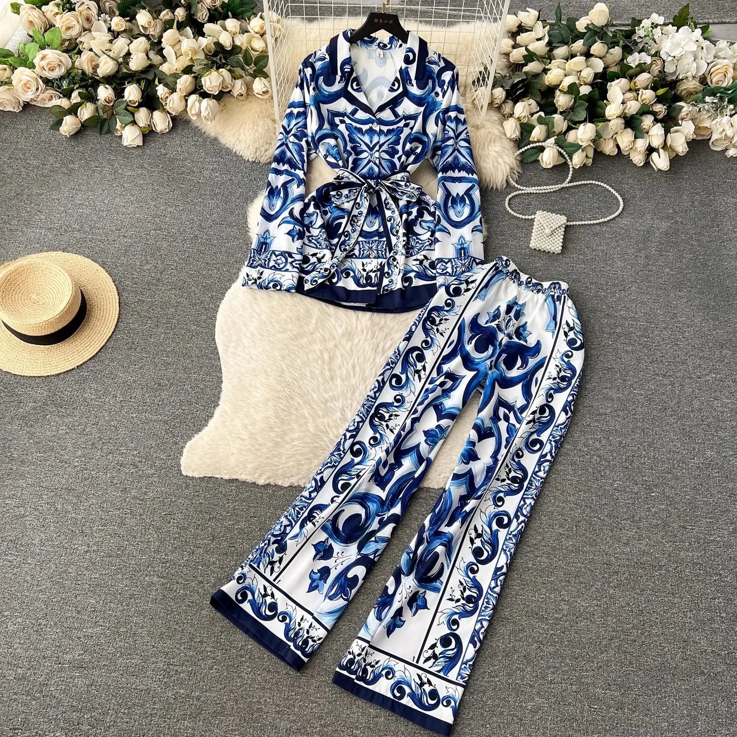 Floral Set – Women’s Long Sleeve Blouse & Skinny Pants