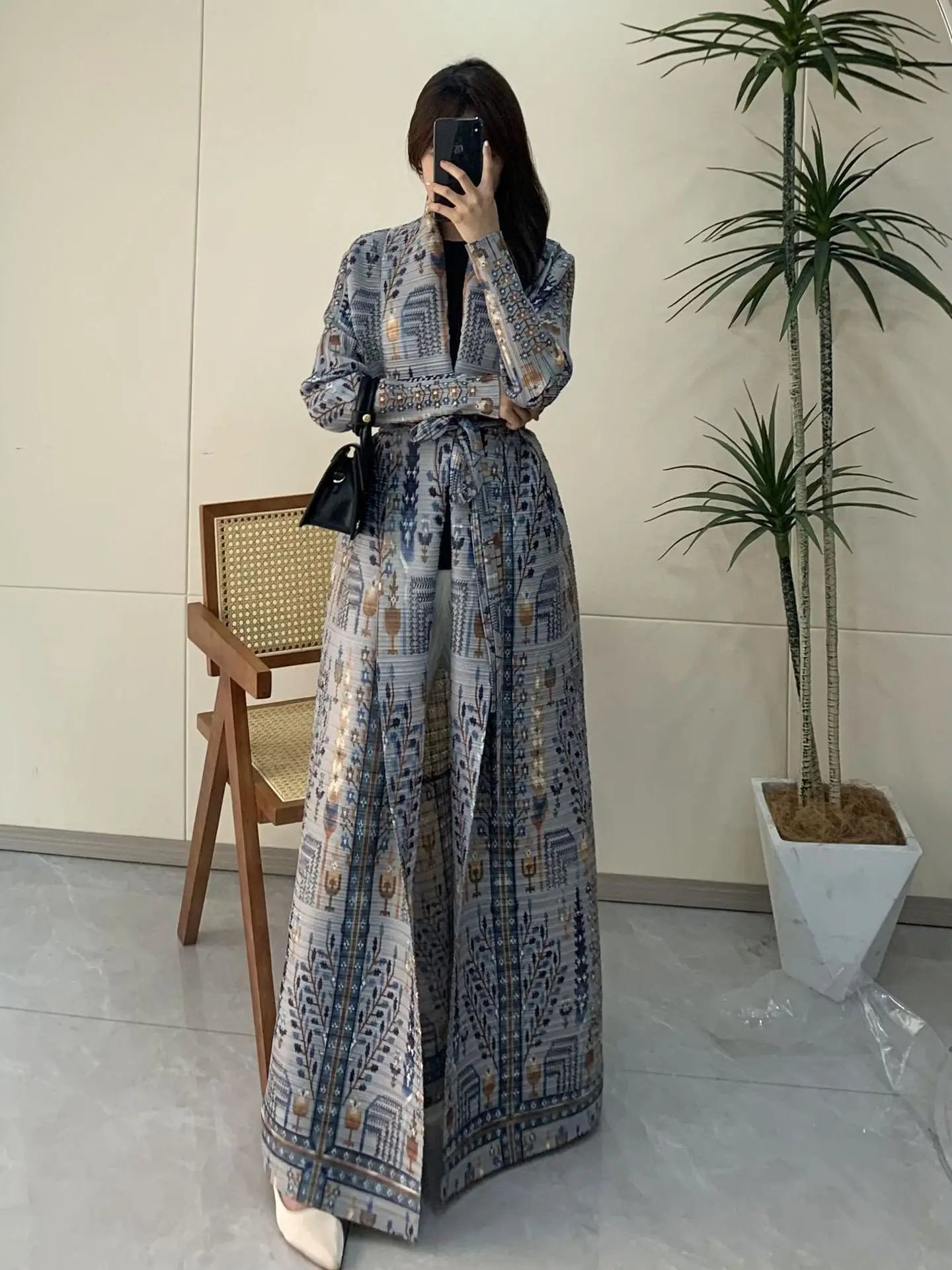 Printed Pleated Coat with Belt | Loose Long Contrast Color Coat