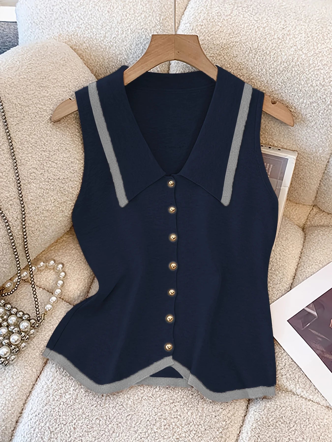 French Collar Knit Sleeveless Vest – Contrast Color-Block Slim Fit