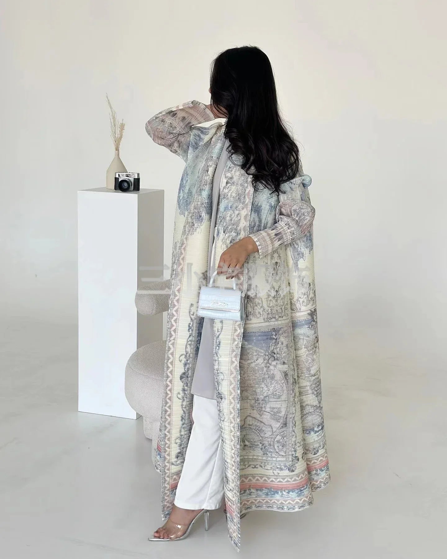 Pleated Print Long Sleeve Robe Coat Cardigan